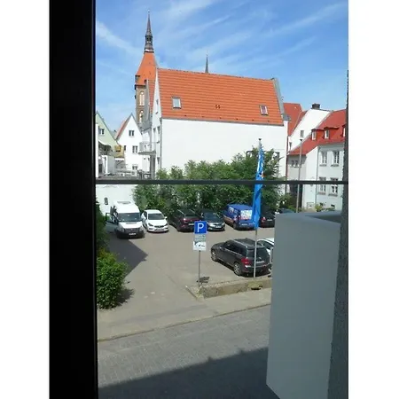 別荘 Center Modern Retreat *