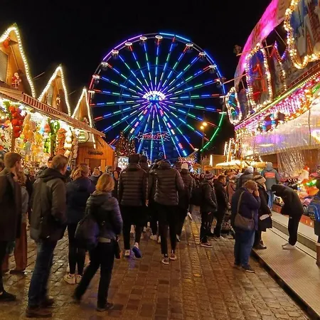 Center Modern Retreat Rostock